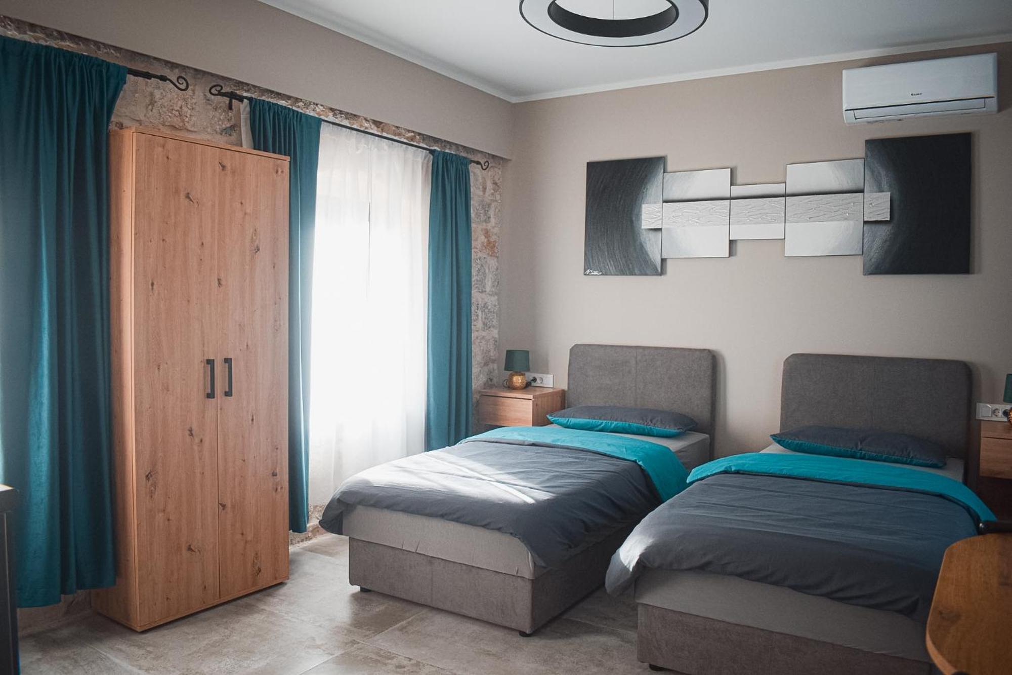 Apartments Jelovic Синь Экстерьер фото